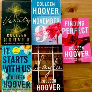 Gently used (5) Colleen Hoover books